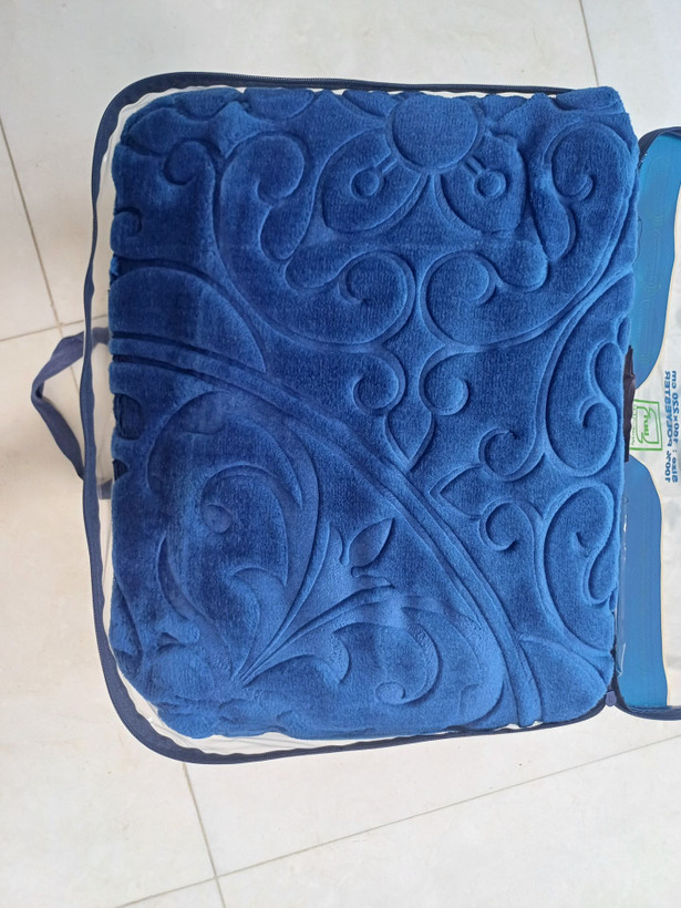 پتوی تک نفره گلبافت مدل ساده سایز 160×220 سانتیمتر | نرم، سبک و گرم یا